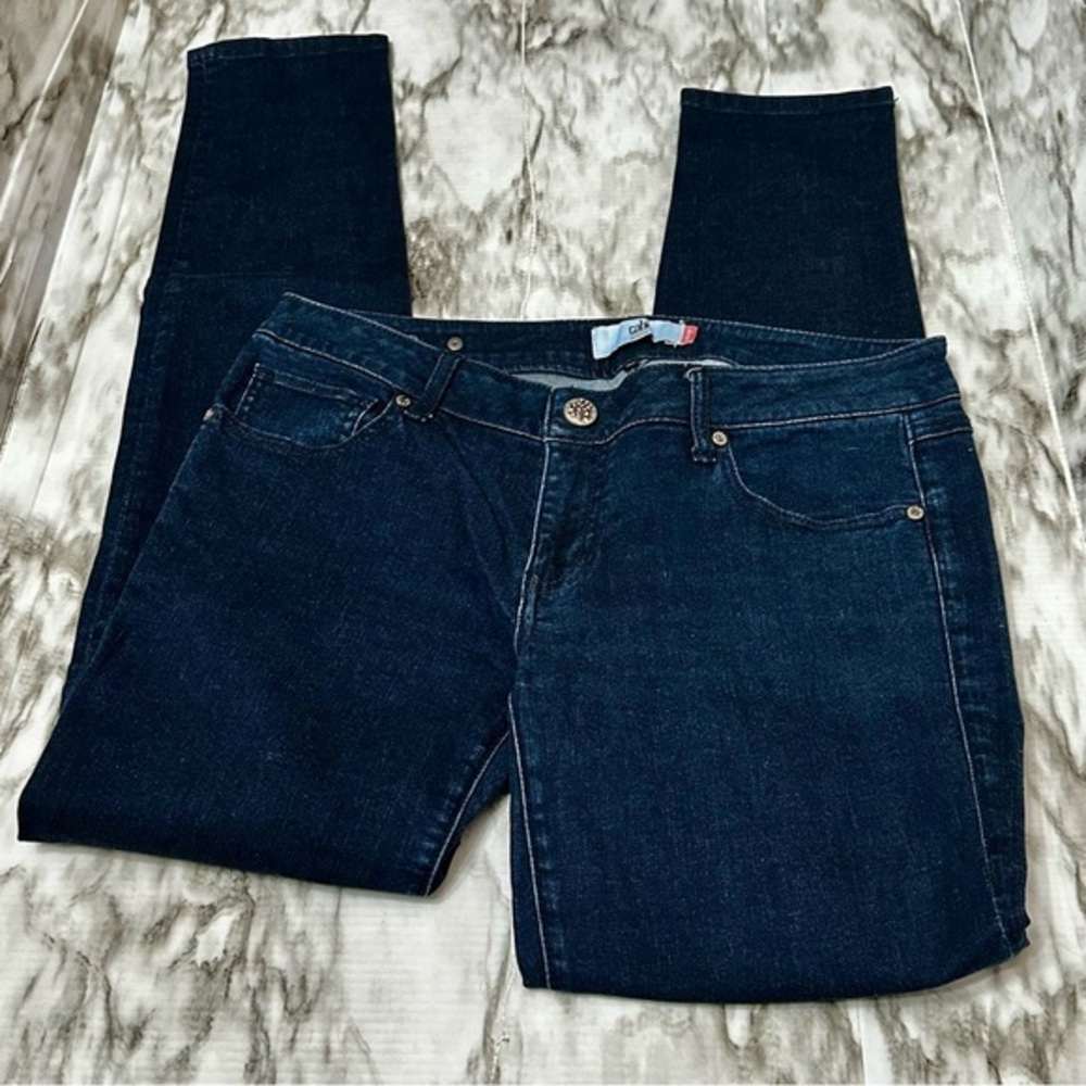CAbi Blue Skinny Jeans Timeless Denim Fit Dark Wash Classic Cowboy Everyday